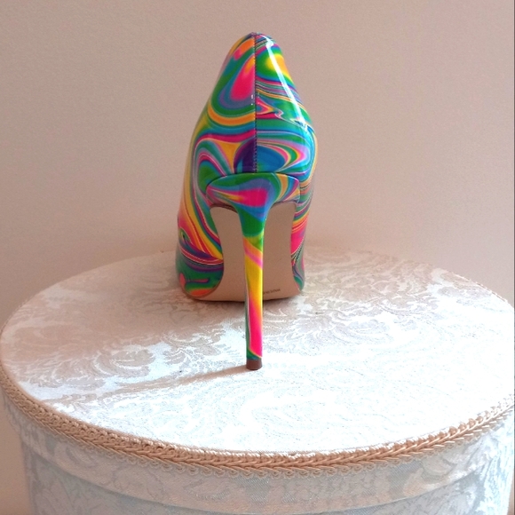 Ladies Colorful Stilleto Heel - Picture 8 of 10